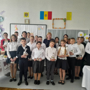Festivalul cântecului pascal „Sub lumina Învierii”